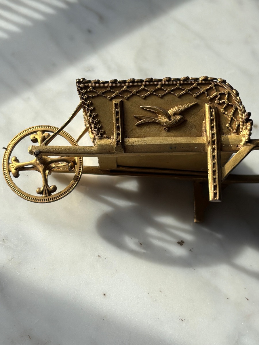 Gold-plated Bronze Wheelbarrow Jewelry Box -photo-3