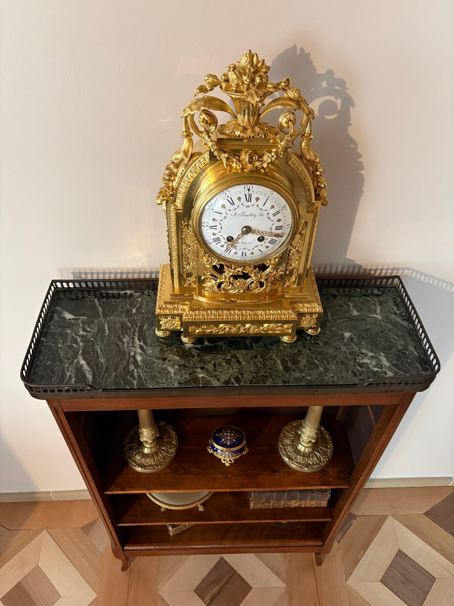 Small Bookcase In Transition Style -photo-4