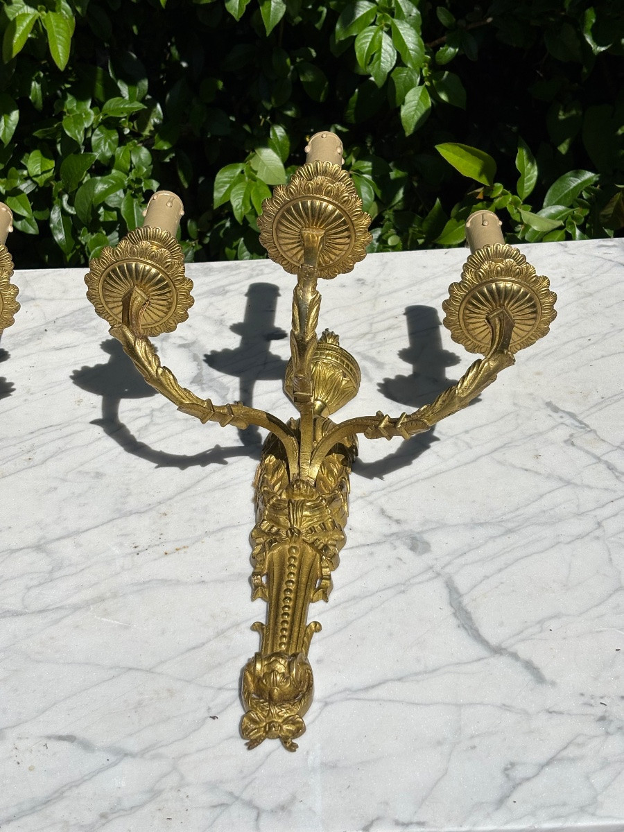 Pair Of 18th-century Louis XVI Ormolu Sconces-photo-2