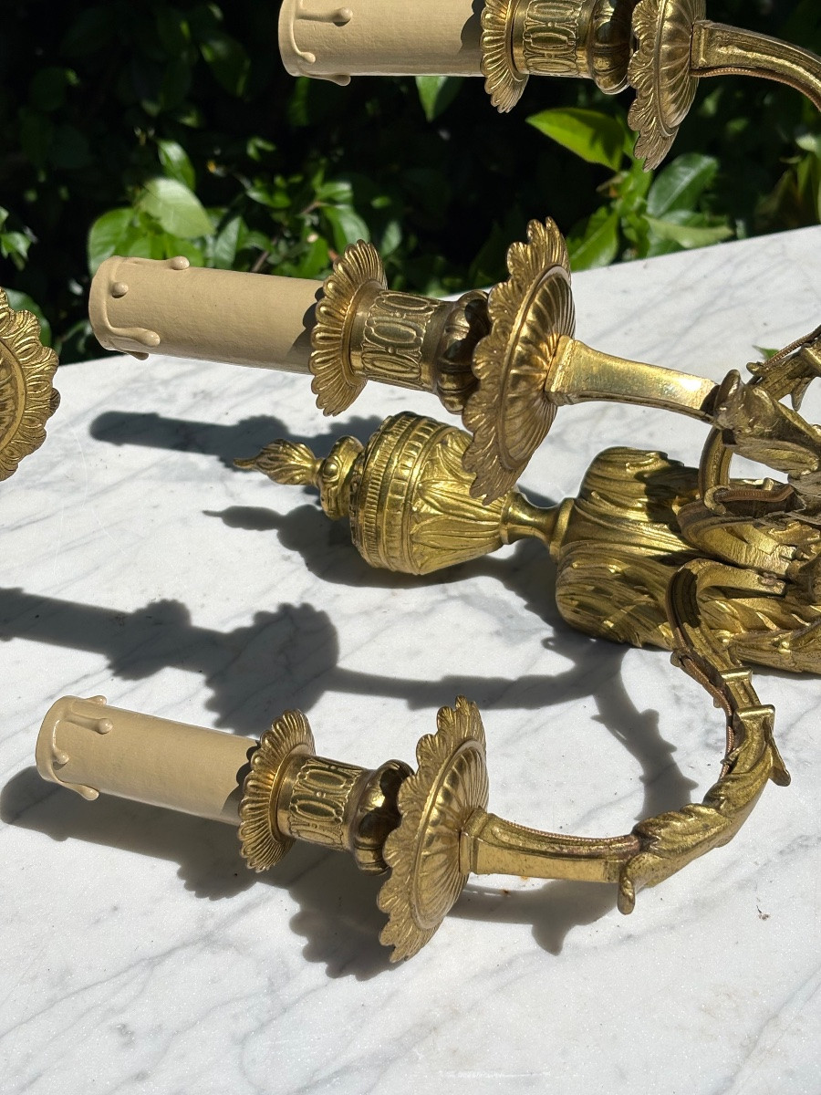 Pair Of 18th-century Louis XVI Ormolu Sconces-photo-4
