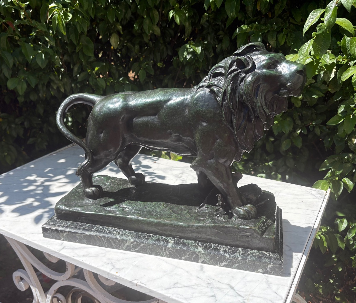 Sculpture lion debout bronze par Alfred-Désiré Lanson