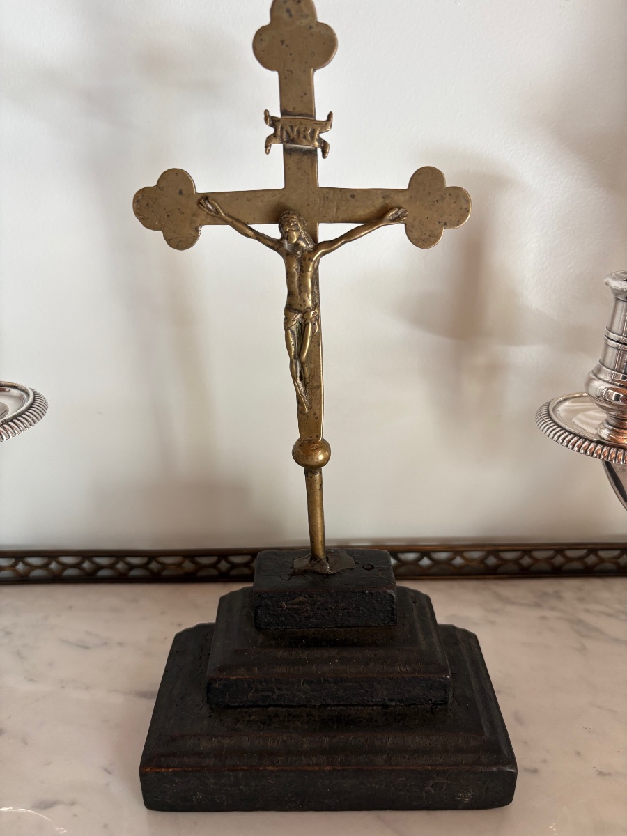 16th-century Burgundian Bronze Crucifix 