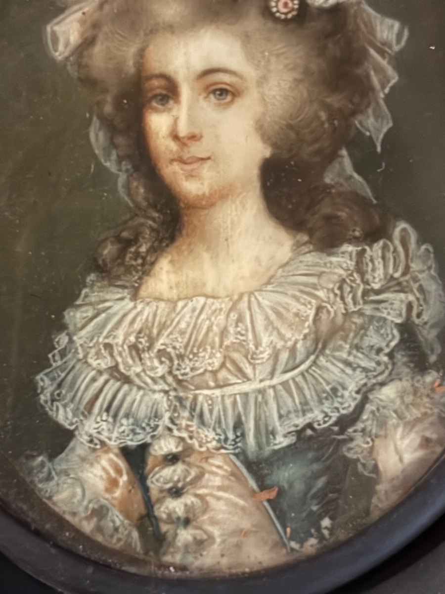 18th-century Miniature Portrait Of Madame élisabeth -photo-4