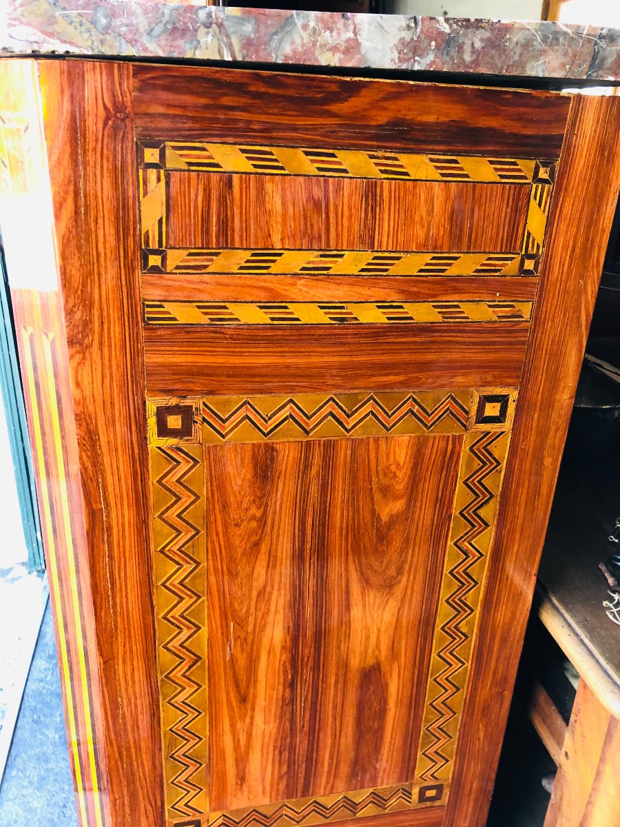 Secretary Transition In Marquetry-photo-3