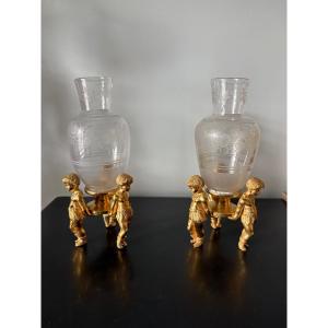 Vases "allégorie de l’Amérique" bronze doré et cristal 