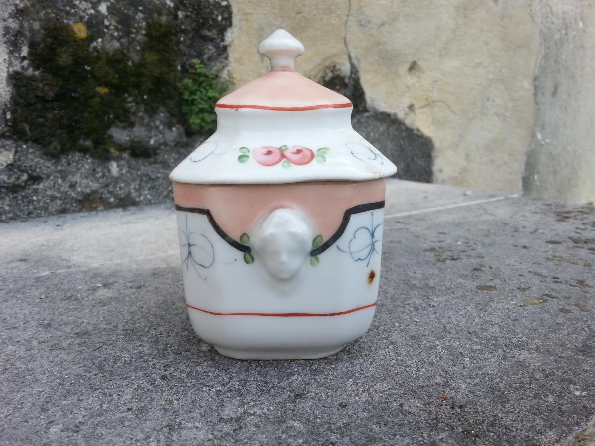 Sugar. Porcelain Paris. 19th.-photo-2