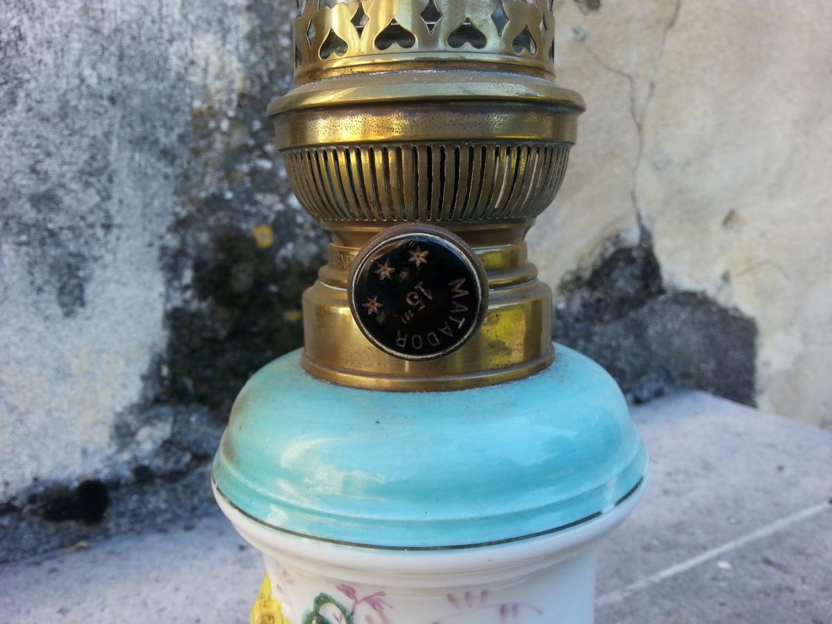 Oil Lamp. Porcelain. 19th-photo-3