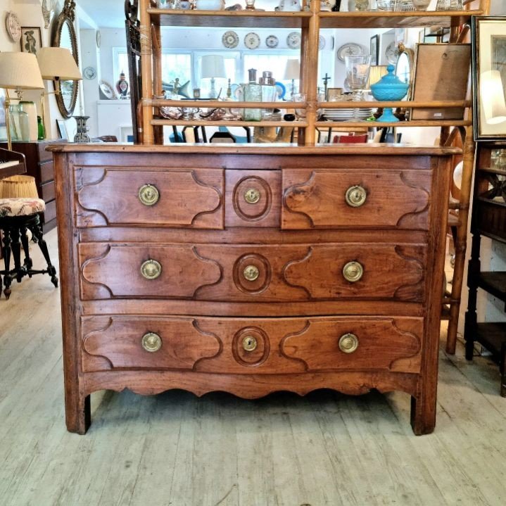 Louis XV Chest Of Drawers