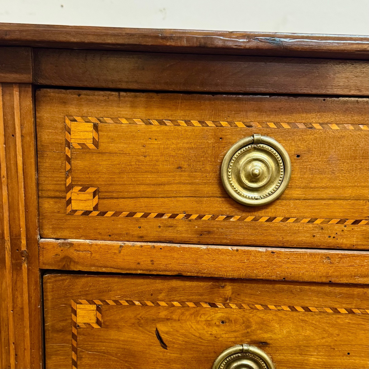 Louis XVI Commode-photo-1