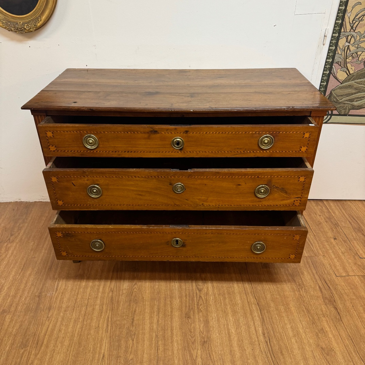 Louis XVI Commode-photo-3