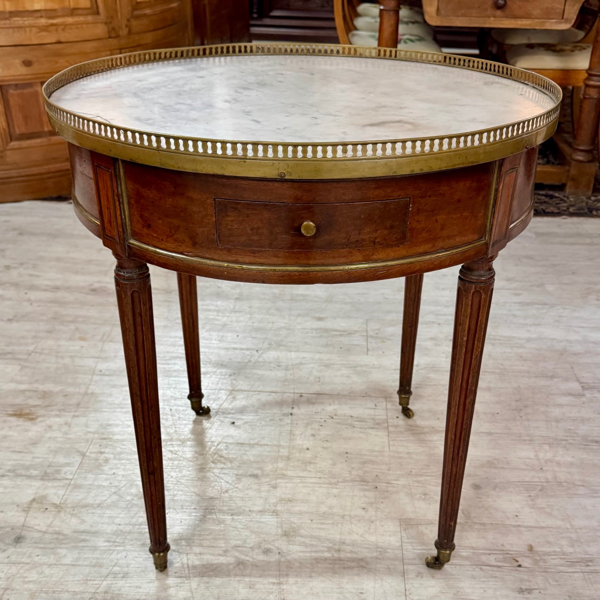 Hot Water Bottle Table 