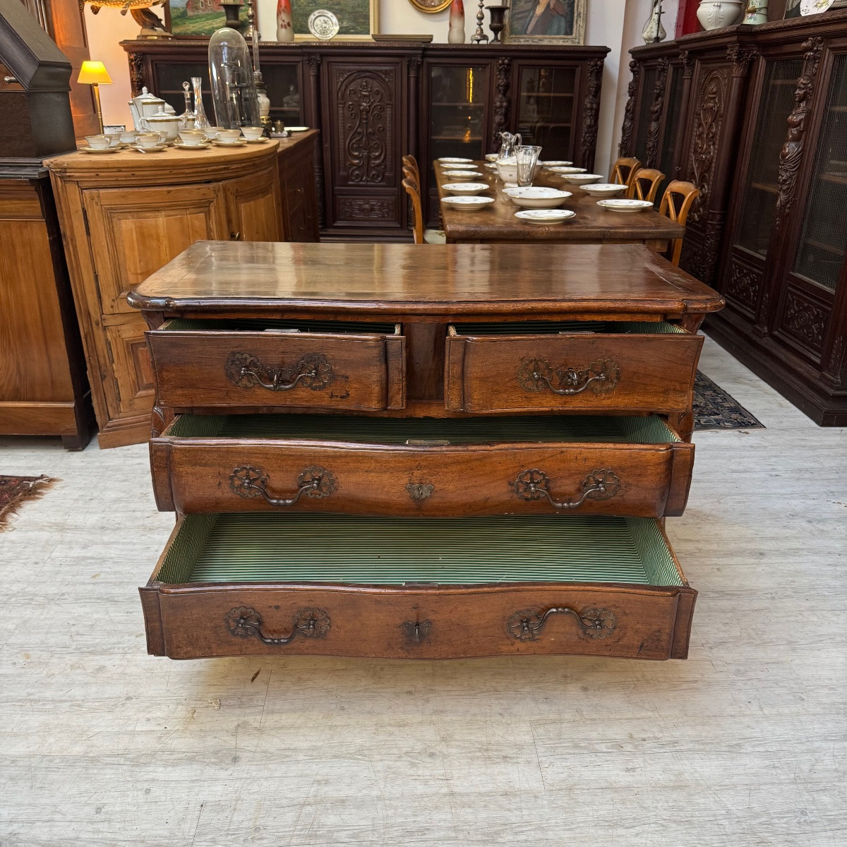 Commode Bordelaise d'époque Louis XV-photo-7