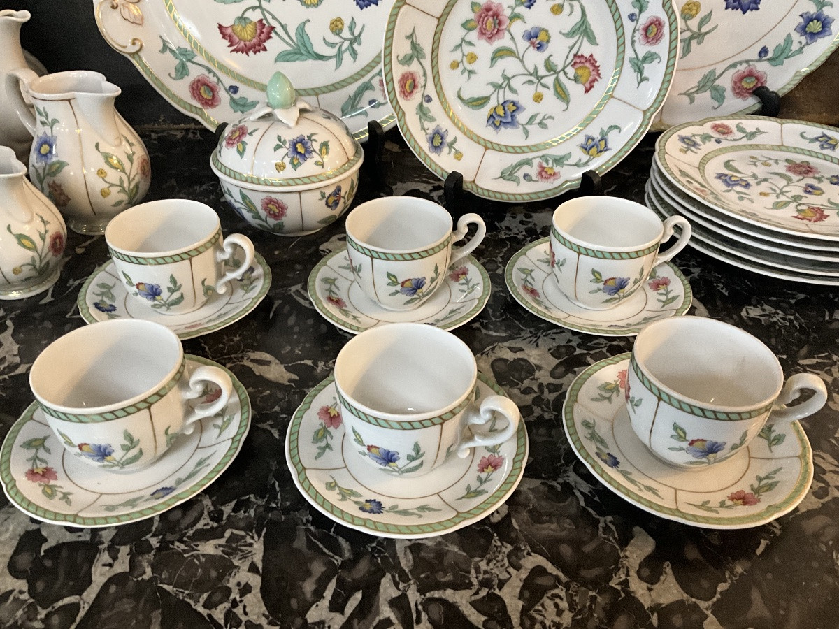 Villeroy & Boch Tea, Coffee, And Dessert Service-photo-1