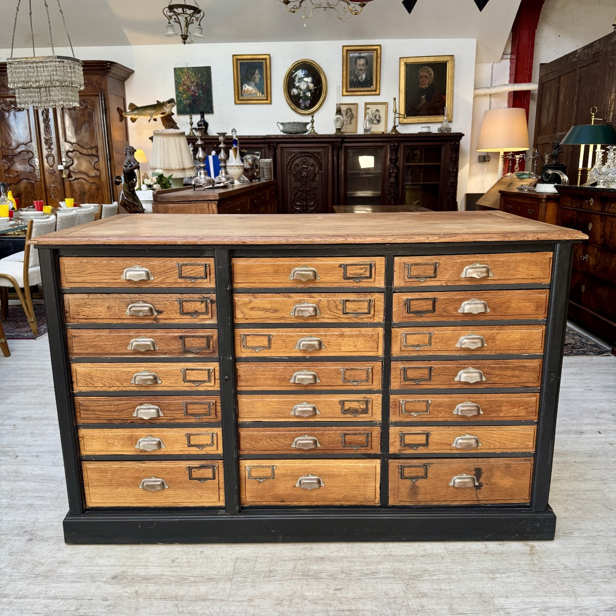 Trade Furniture -photo-6