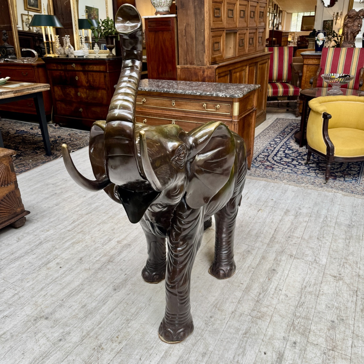 Grand Éléphant en Bronze signé Stuart-photo-3