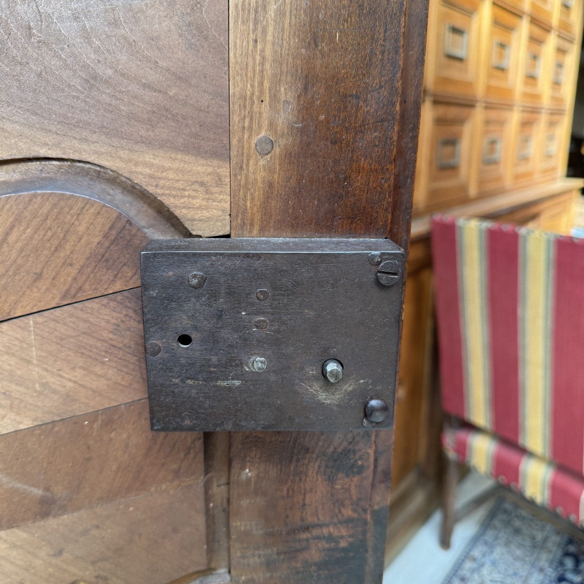 Armoire Louis XV-photo-6