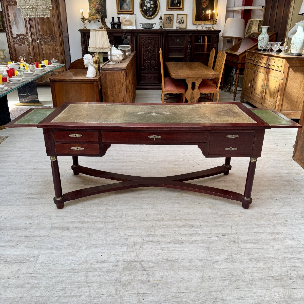 Bureau Empire-photo-3