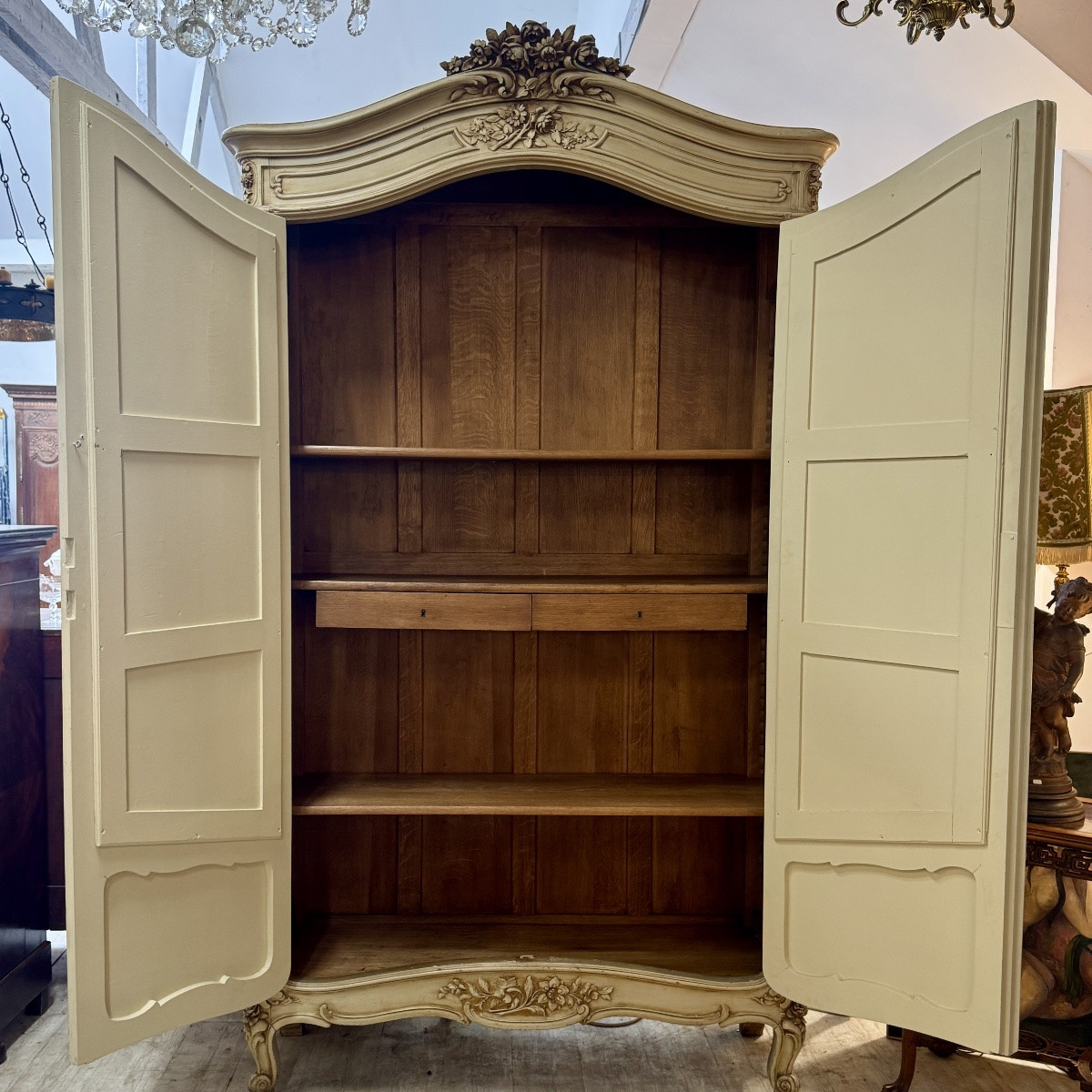 Armoire Patinée de style Louis XV-photo-2