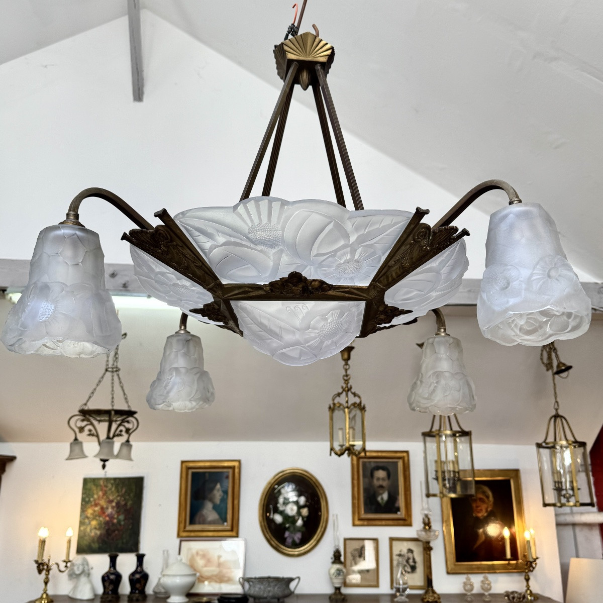 Degué Art Deco Chandelier-photo-3