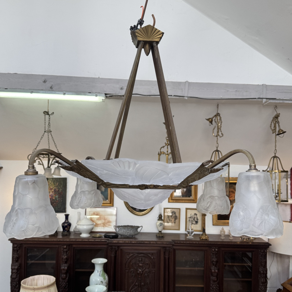 Degué Art Deco Chandelier-photo-4