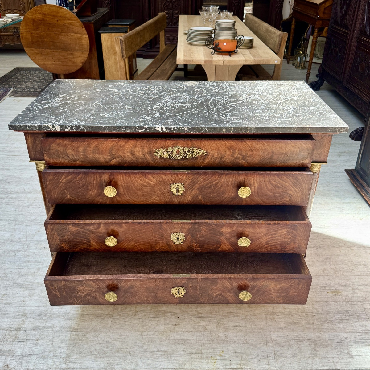 Empire Chest Of Drawers-photo-2