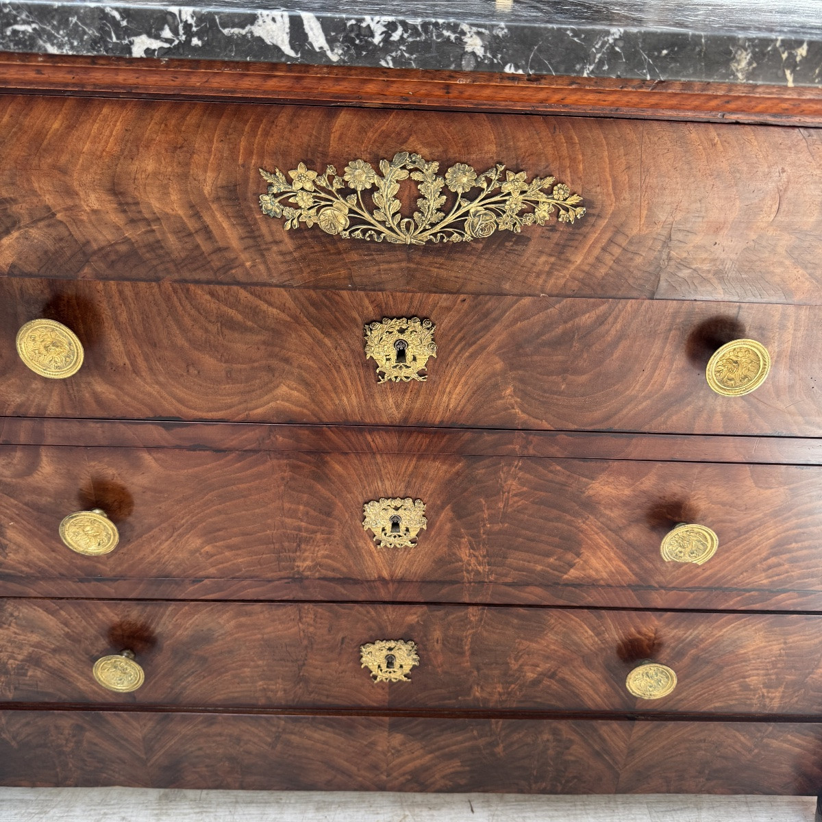 Empire Chest Of Drawers-photo-4