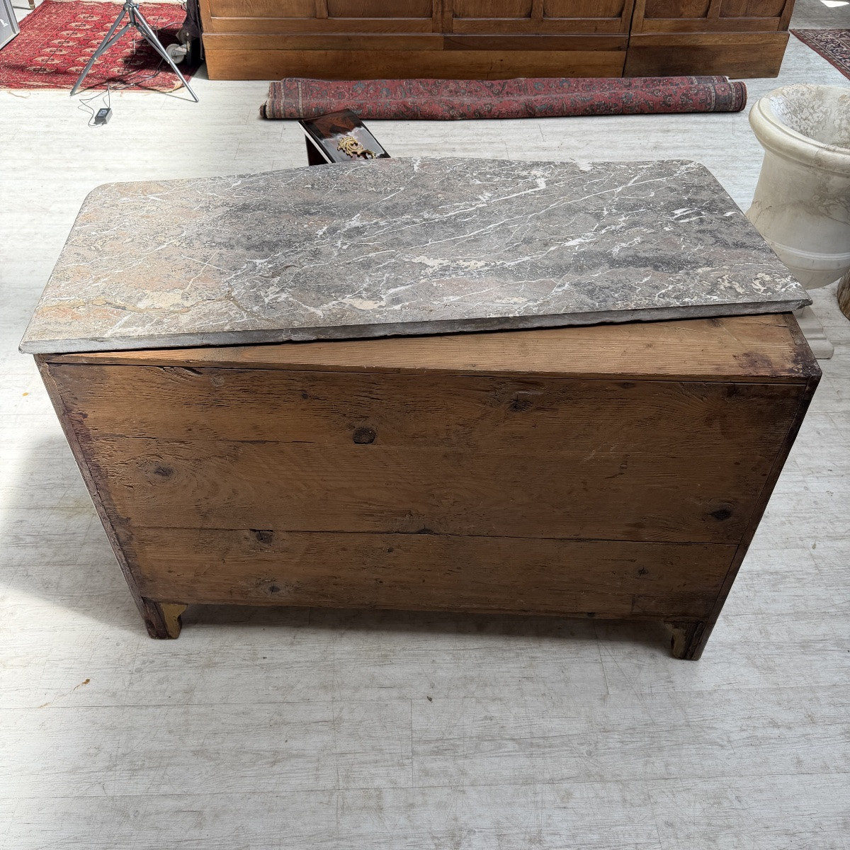 Regence Chest Of Drawers-photo-2