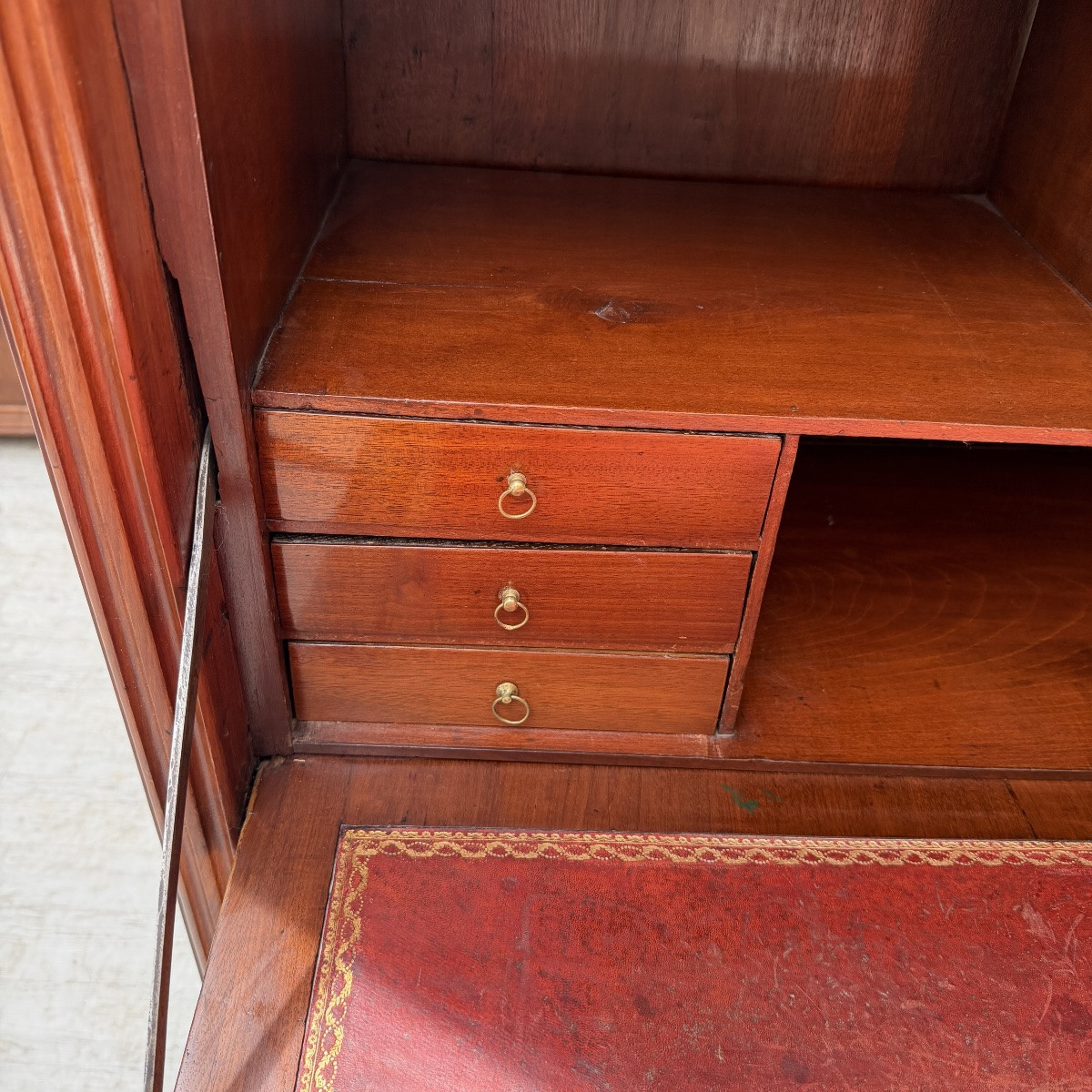 Louis XVI Secretary-photo-1