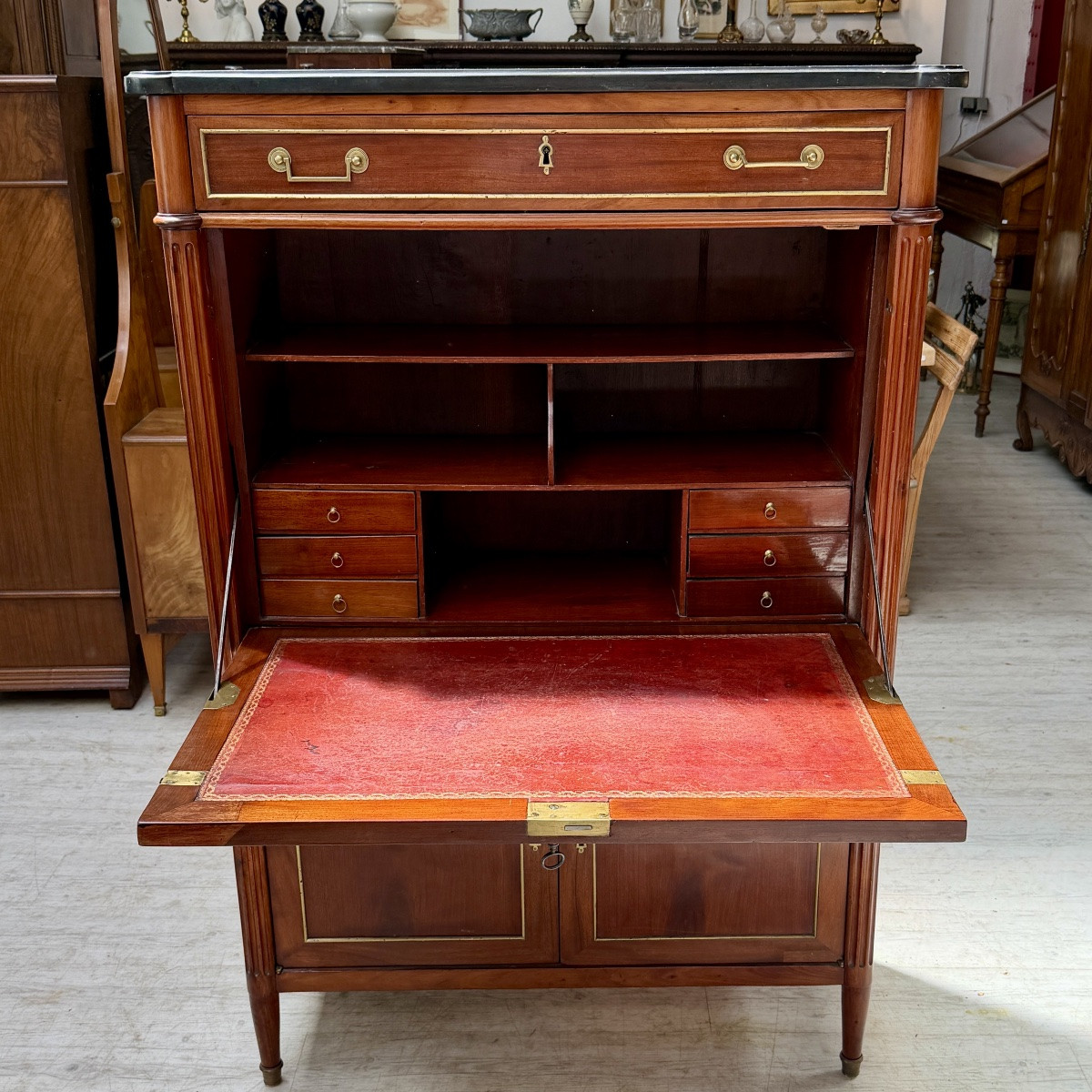 Louis XVI Secretary-photo-5