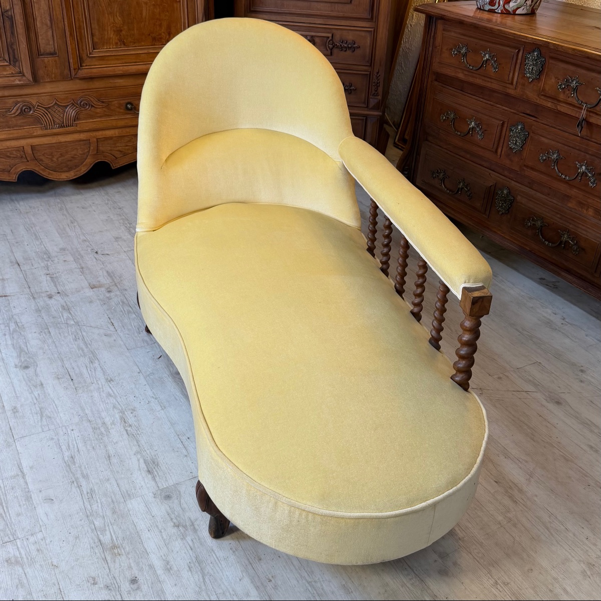 Louis Philippe Chaise Longue