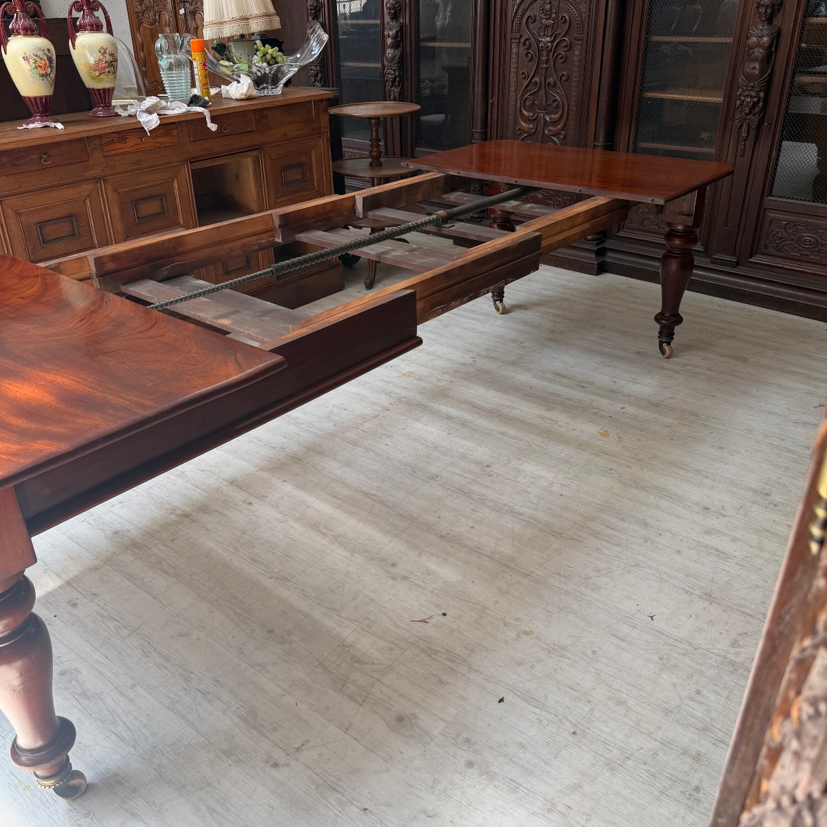 Victorian Dining Table-photo-2