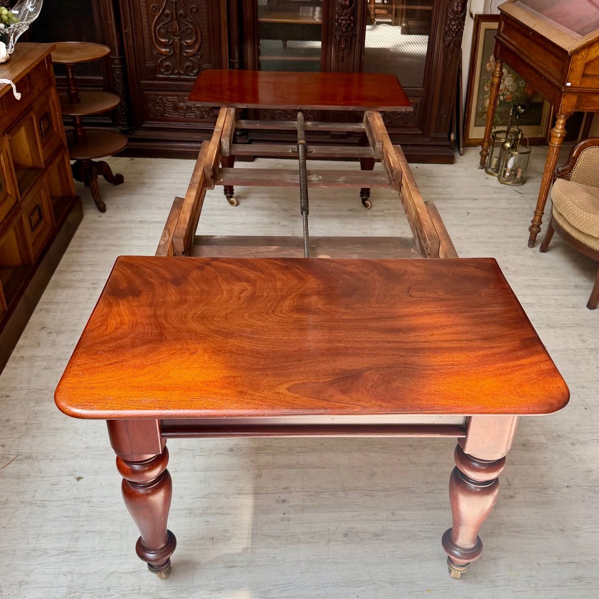 Victorian Dining Table-photo-7