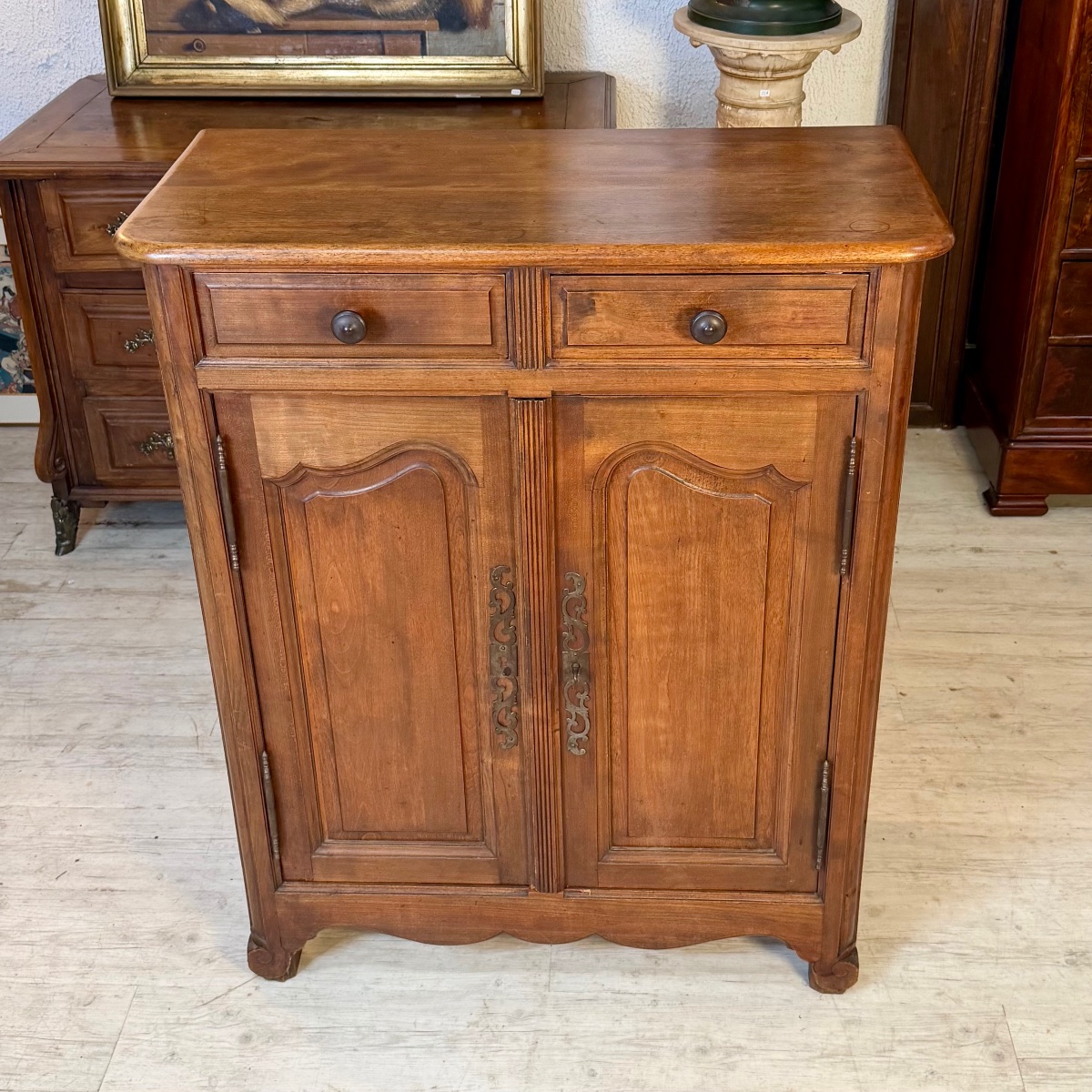 Sideboard-photo-2
