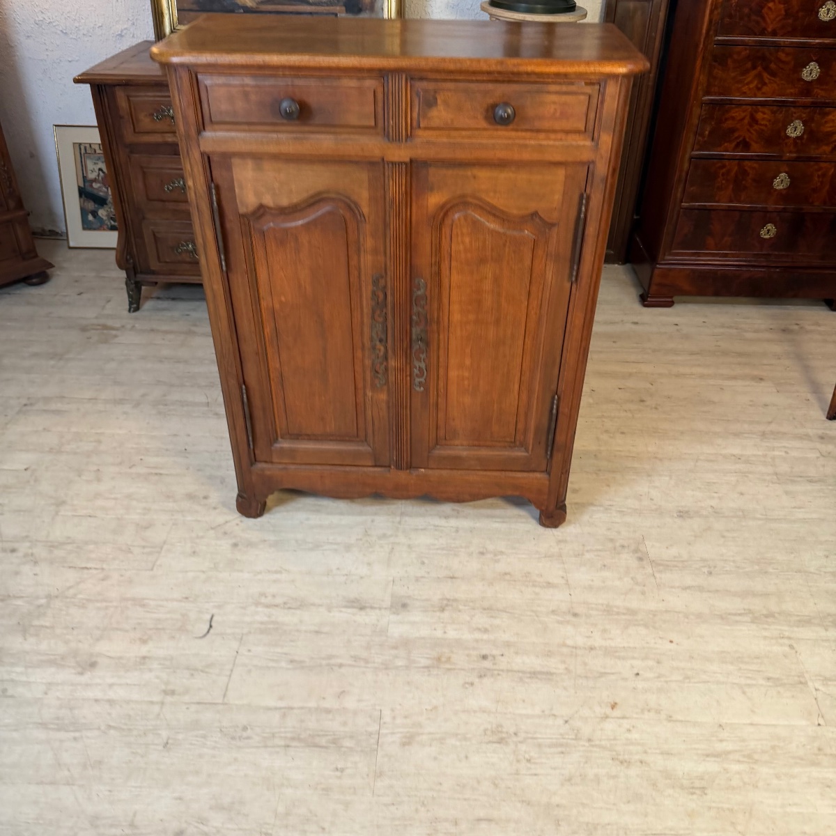 Sideboard-photo-3