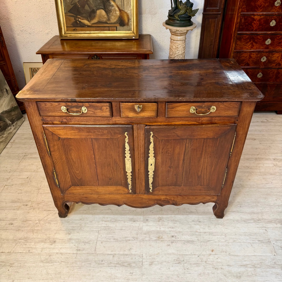 Louis XV Sideboard-photo-2