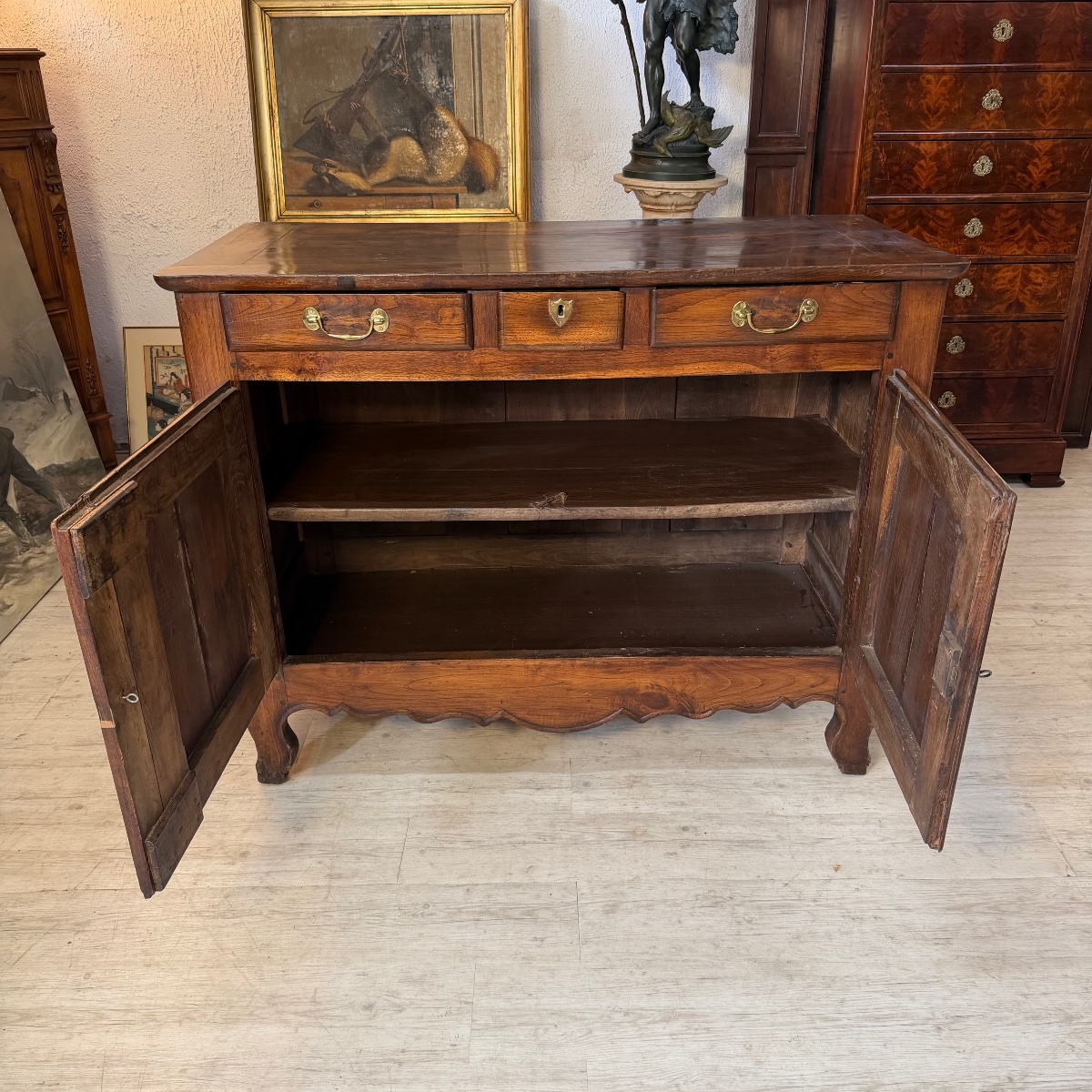 Louis XV Sideboard-photo-4