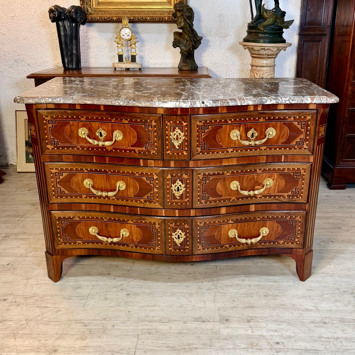 Commode de l'est de la France