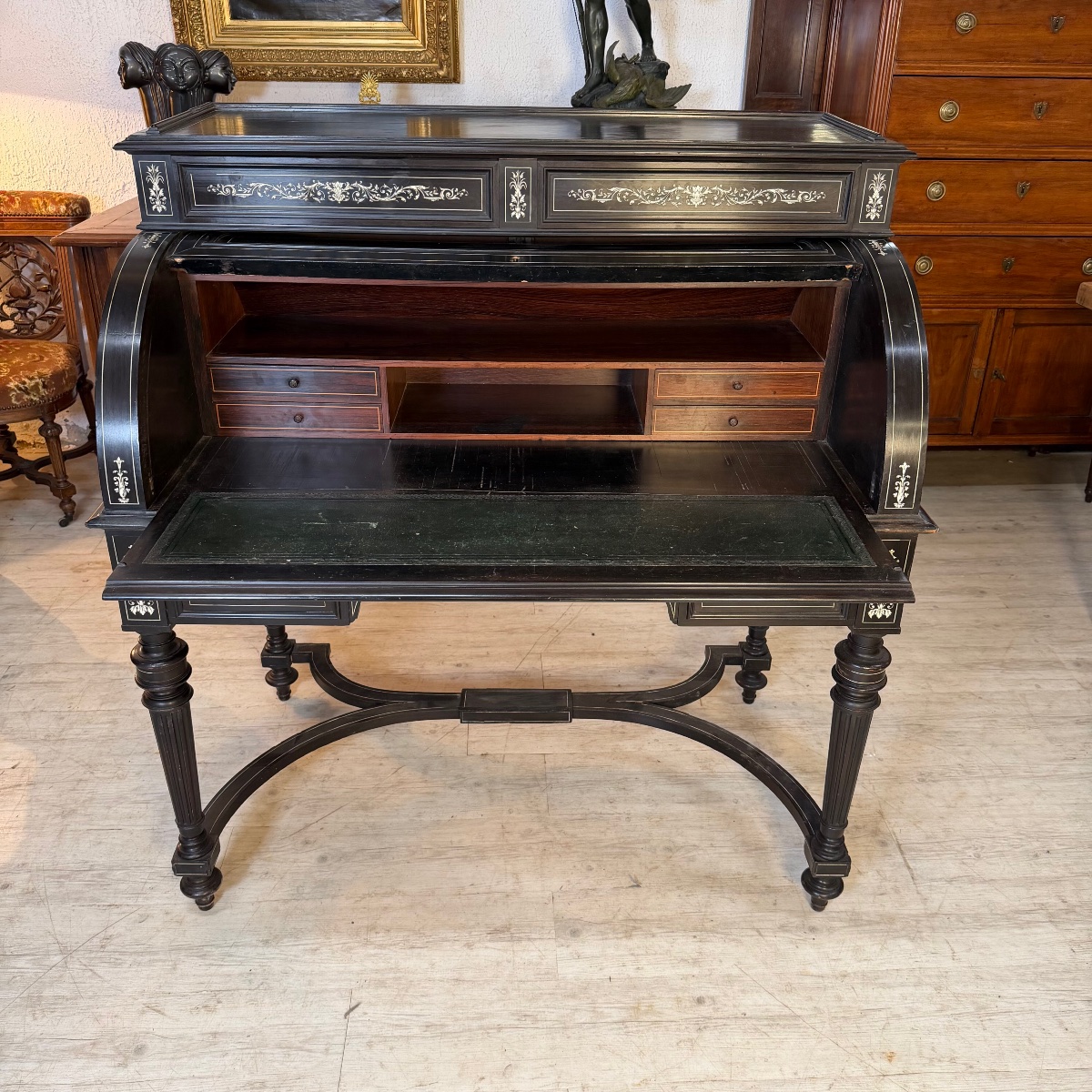 Napoleon III-era Desk-photo-4