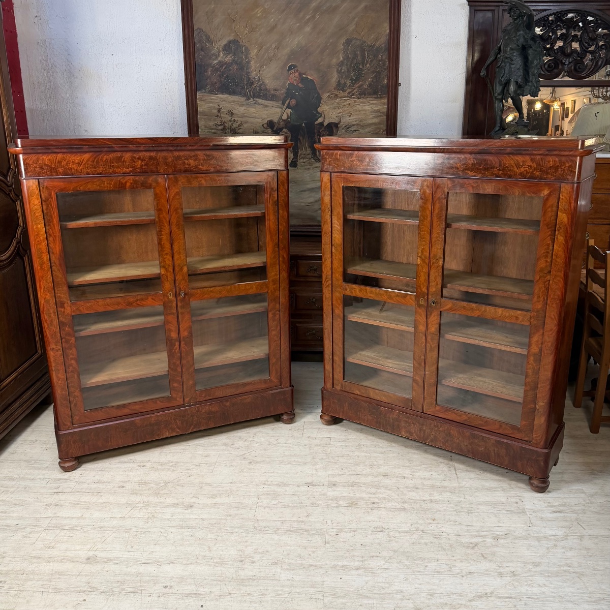 Paire de vitrine