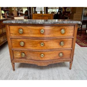 18th Century Transition Chest Of Drawers