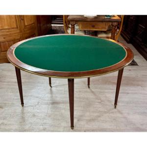 Half Moon Console, Games Table