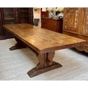Farmhouse Table