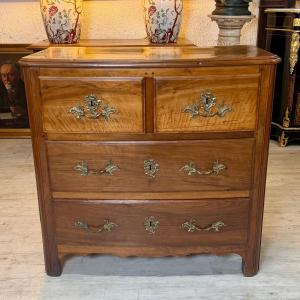 Commode de style Louis XIV