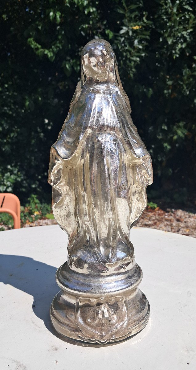 Large Virgin Mary In 19th Century Glass églomisé