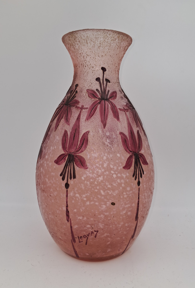 Acid-etched Vase Signed Legras, Decorated With Fuchsias, Art Deco
