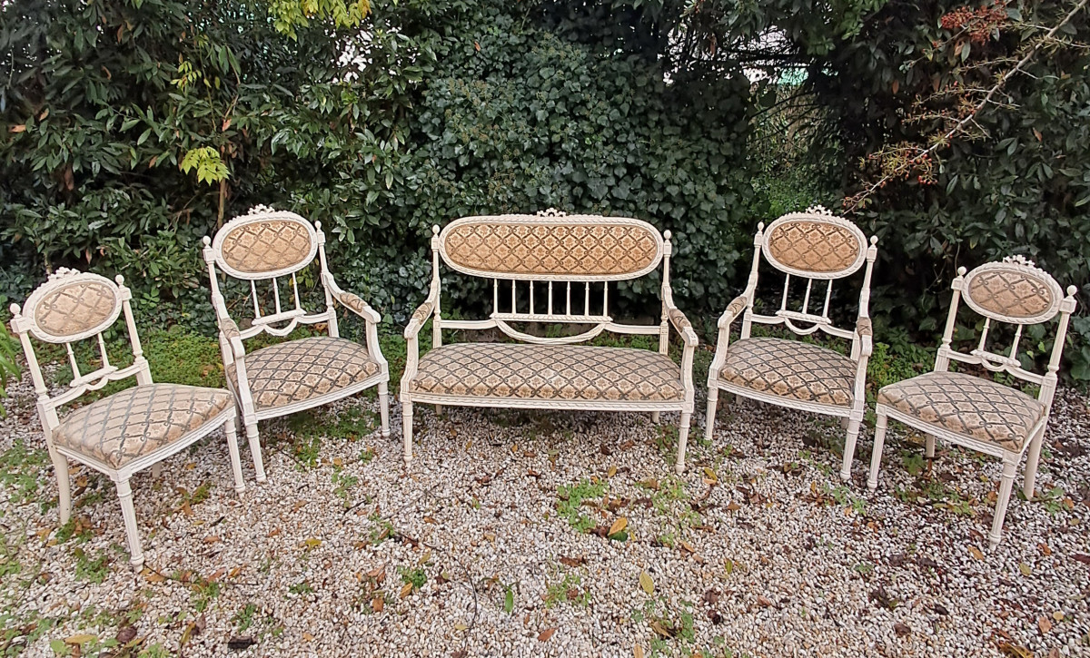 salon de style Louis XVI, XIXème siècle.