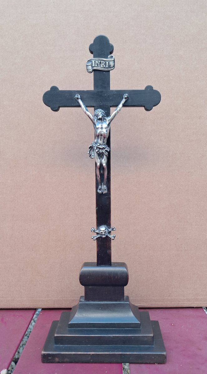 Crucifix, Late 18th/early 19th Century, Silver Christ (hallmarked 1798-1809)-photo-2