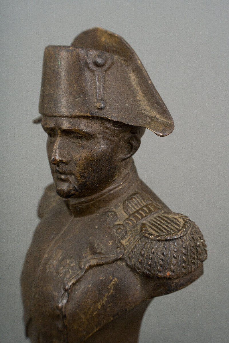 Buste en bronze représentant Napoléon en tenue XIXe Patine brun nuancé-photo-7