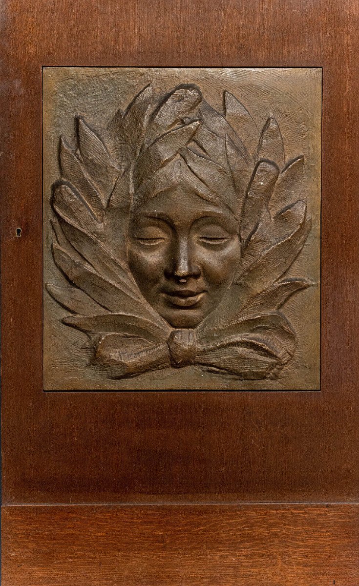 Art Deco Plate Face Of A Woman Cubizing 1930 Wooden Door-photo-2