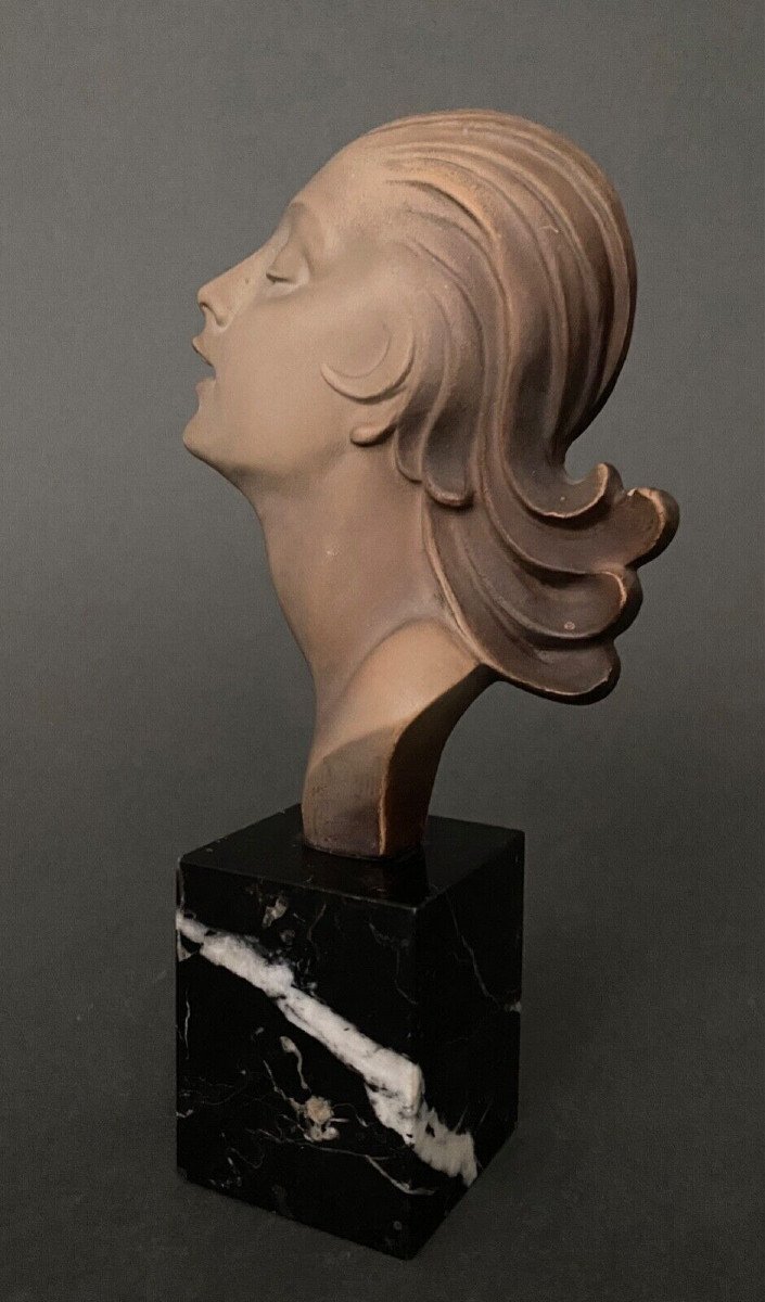 Profile Of A Woman 1930 In Terracotta On A Black Marble Base 20th Century-photo-2
